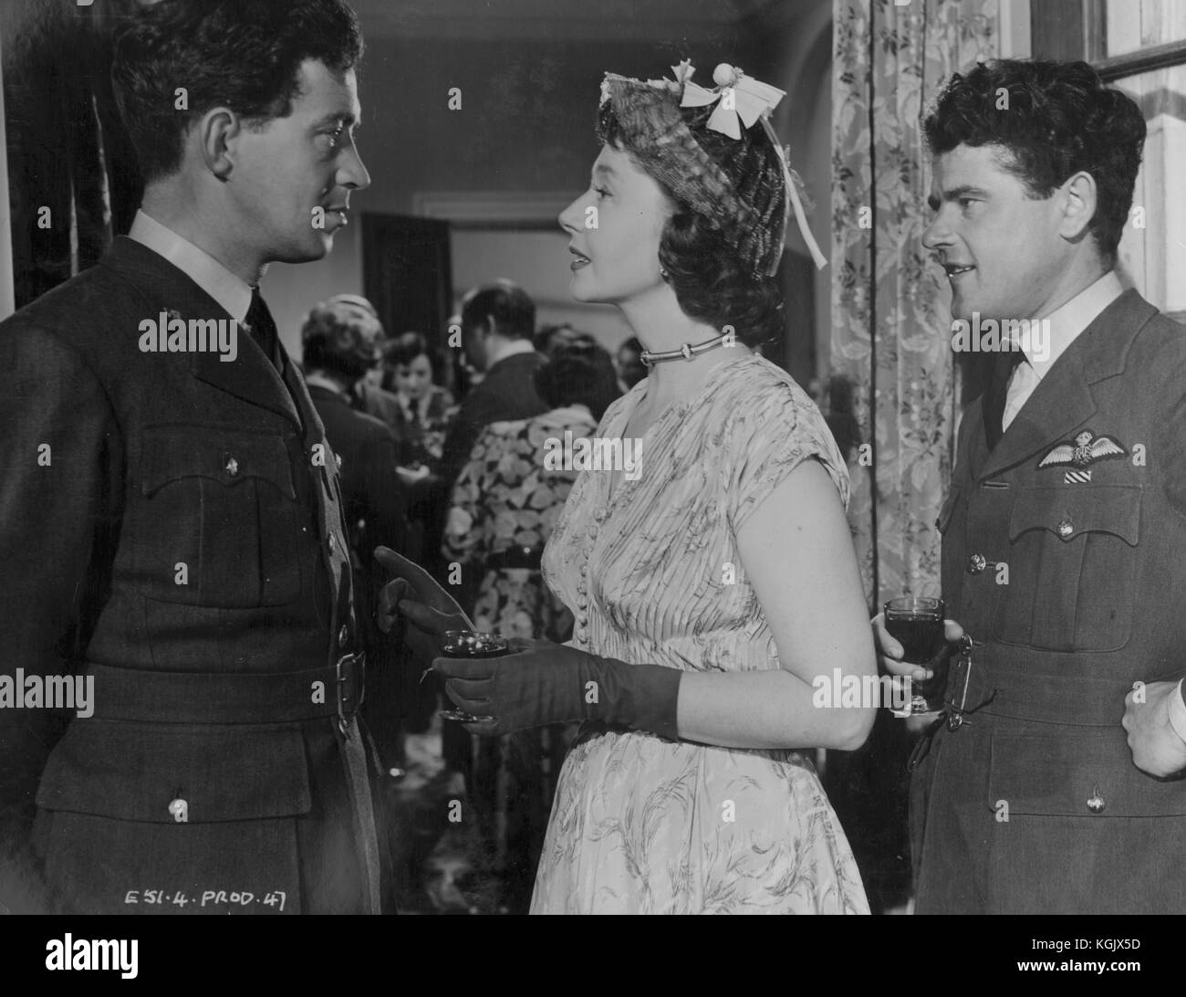 Angels One Five (1952) , Dulcie Gray , John Gregson Date 1952 Stock Photo Alamy Angels One Five (1952) , Dulcie Gray , John Gregson Date 1952 Stock Photo Alamy