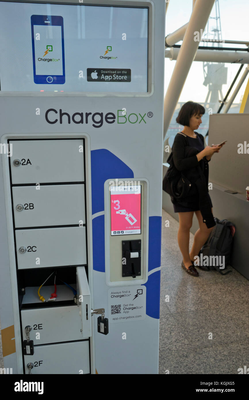 Phone charging station hires stock photography and images Alamy