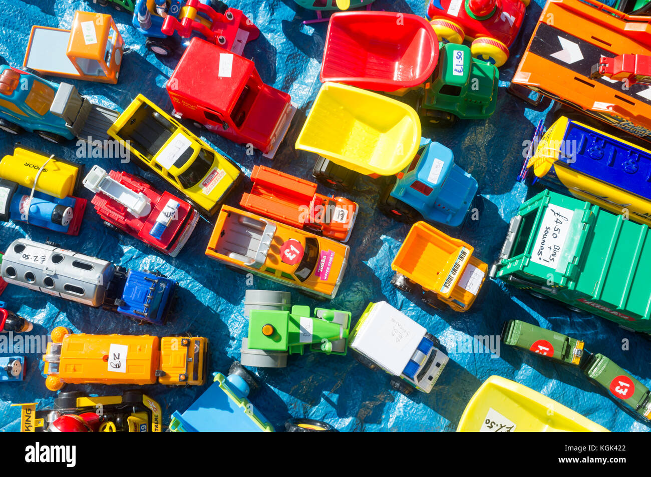 Old cars for sale hires stock photography and images Alamy