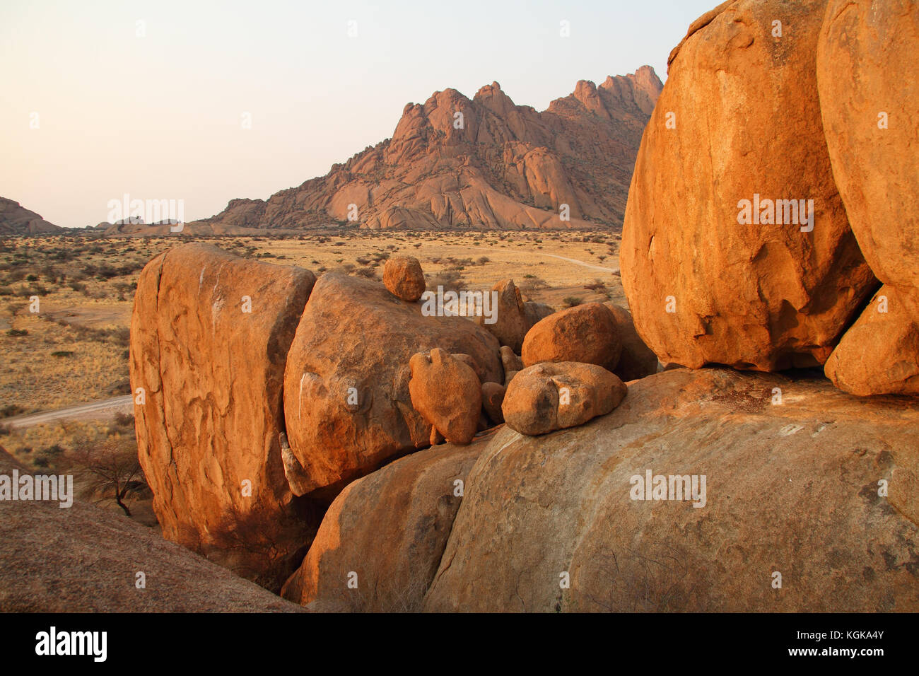 Rocky desert landscape hi-res stock photography and images - Alamy Rocky desert landscape hi-res stock photography and images - Alamy