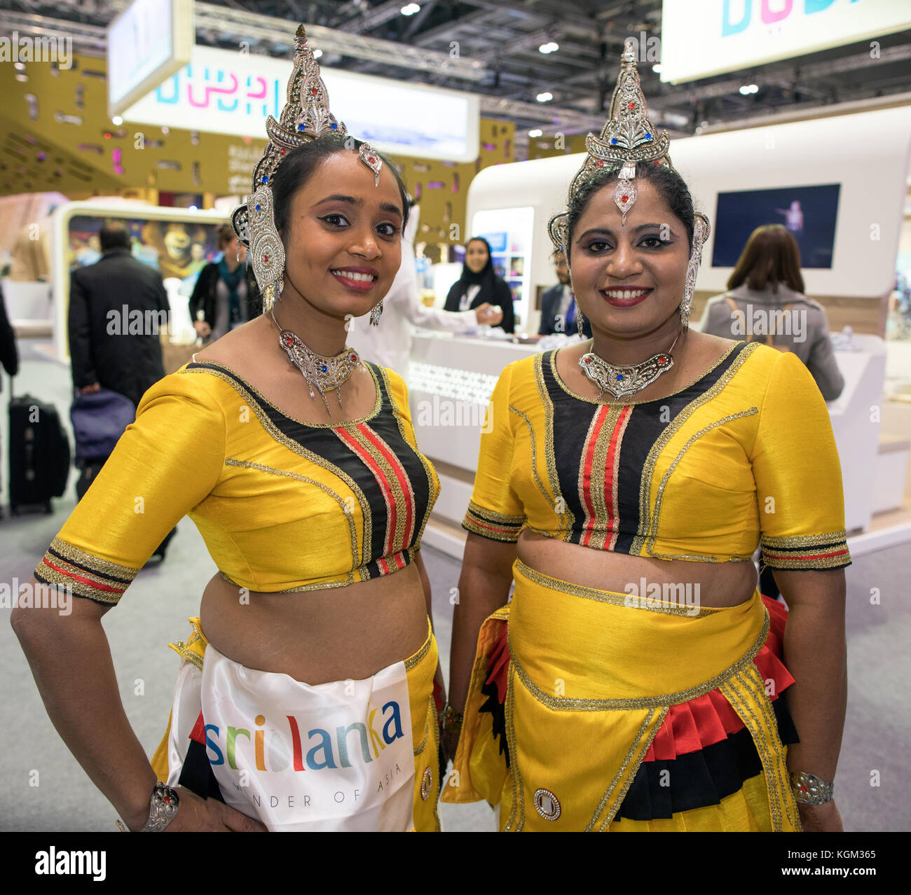 Women in Traditional Sri Lankan Clothes London Stock Photo - Alamy