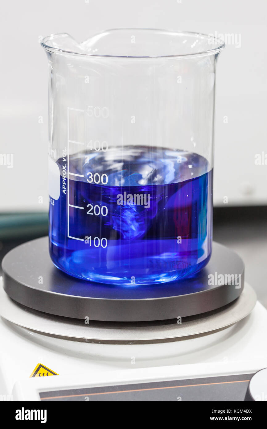 https://c8.alamy.com/comp/KGM4DX/glass-beaker-on-top-of-a-magnetic-laboratory-stirrer-KGM4DX.jpg