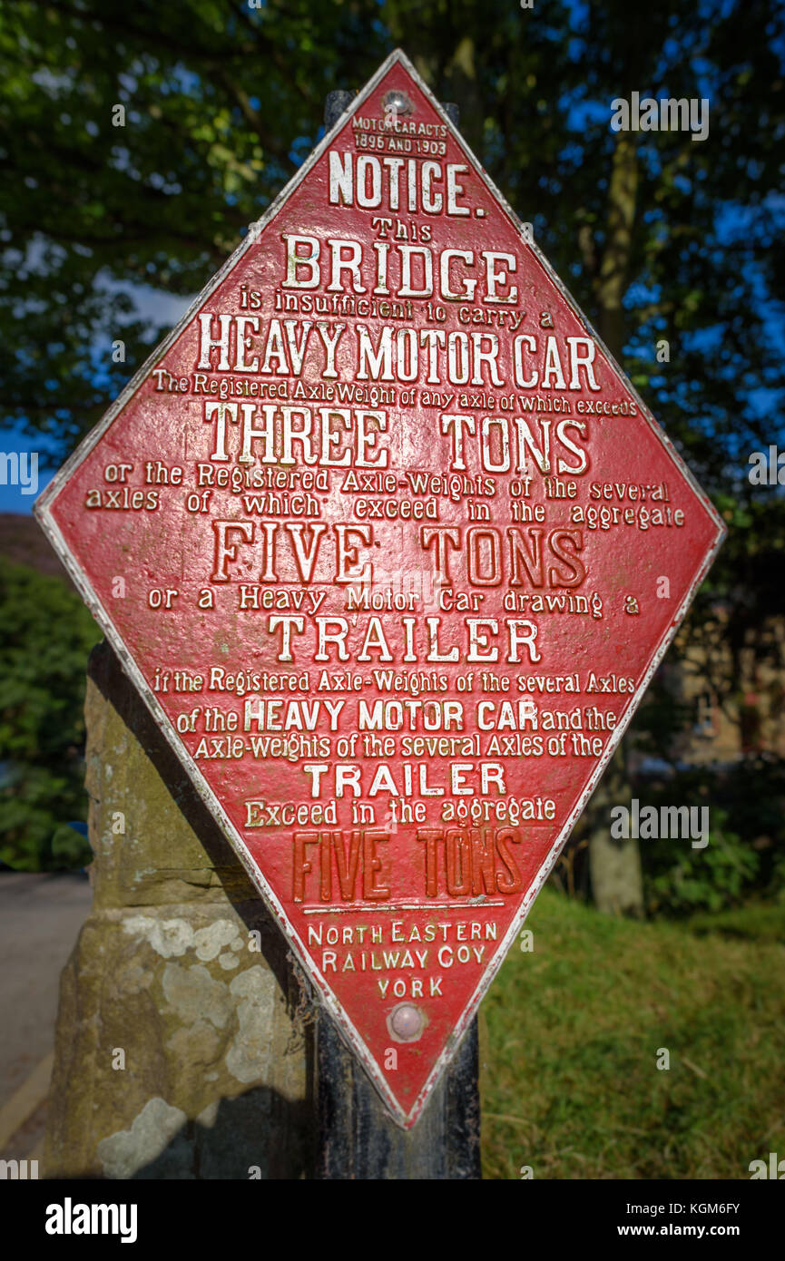 Weight limit hires stock photography and images Alamy