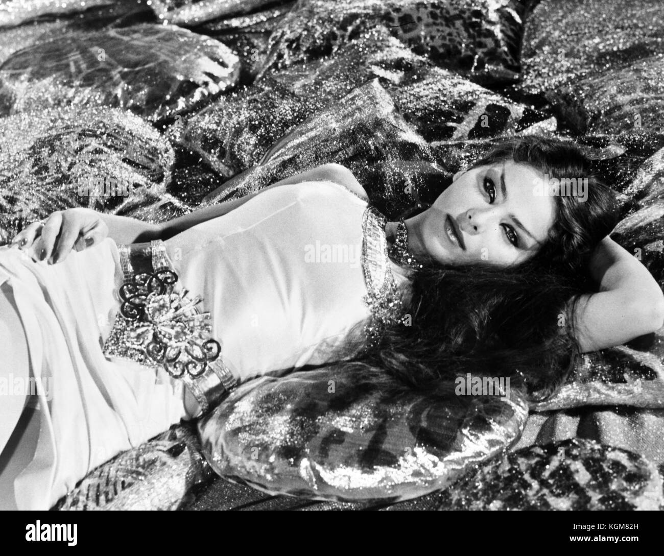 Ornella muti hi-res stock photography and images - Alamy