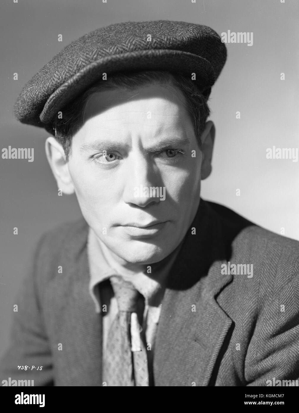 Alfie bass Black and White Stock Photos & Images Alamy