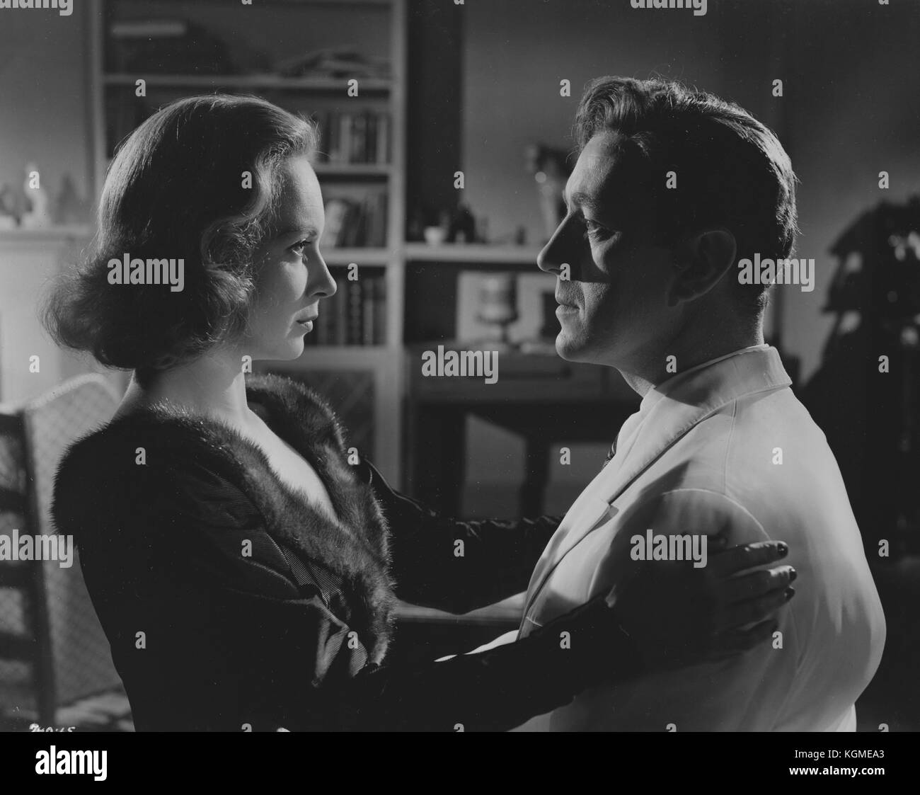 The Man in the White Suit (1951) , Alec Guinness , Joan Greenwood Stock ...