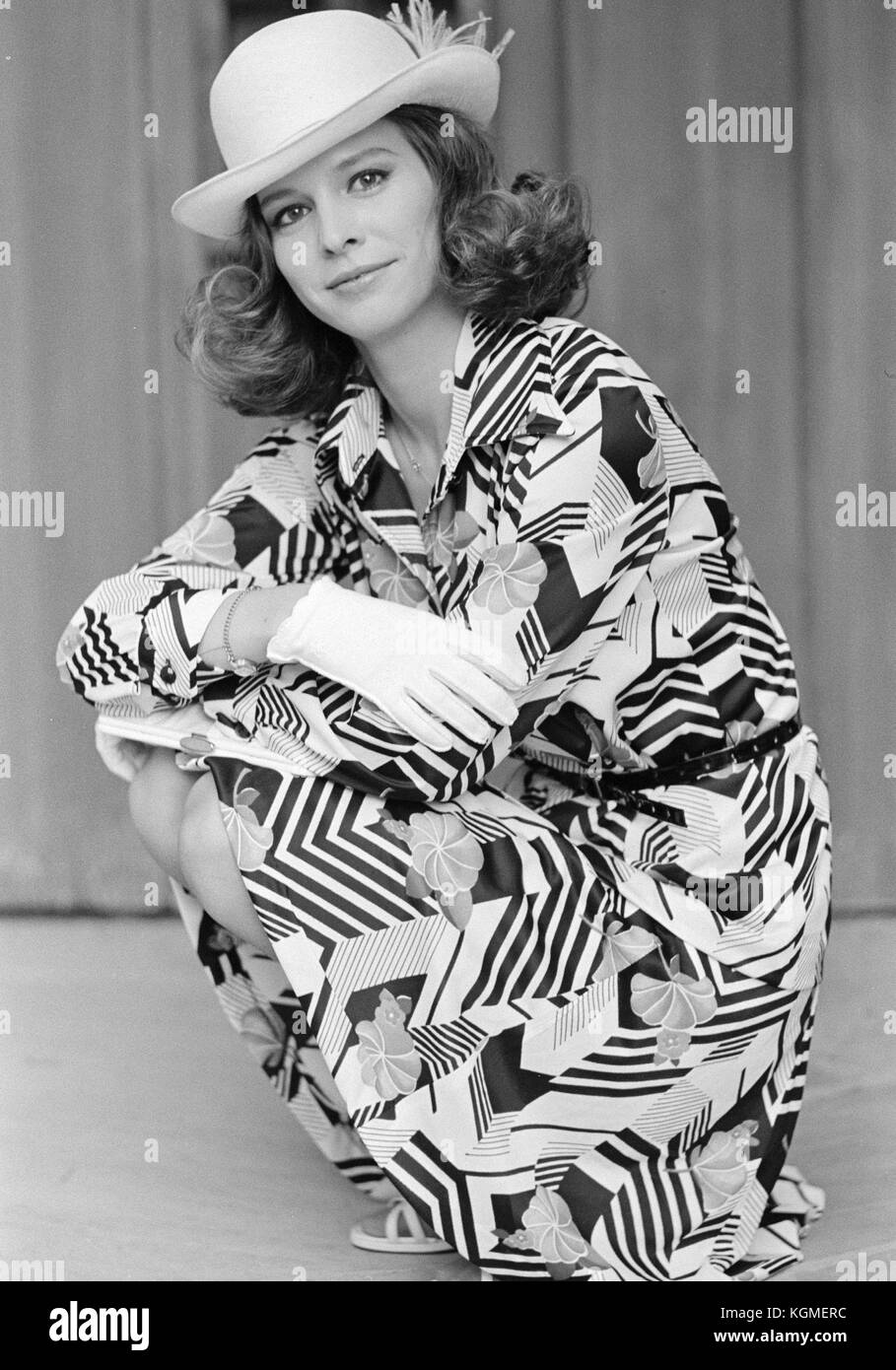 The Man who Fell to Earth (1976) , Candy Clark Stock Photo Alamy