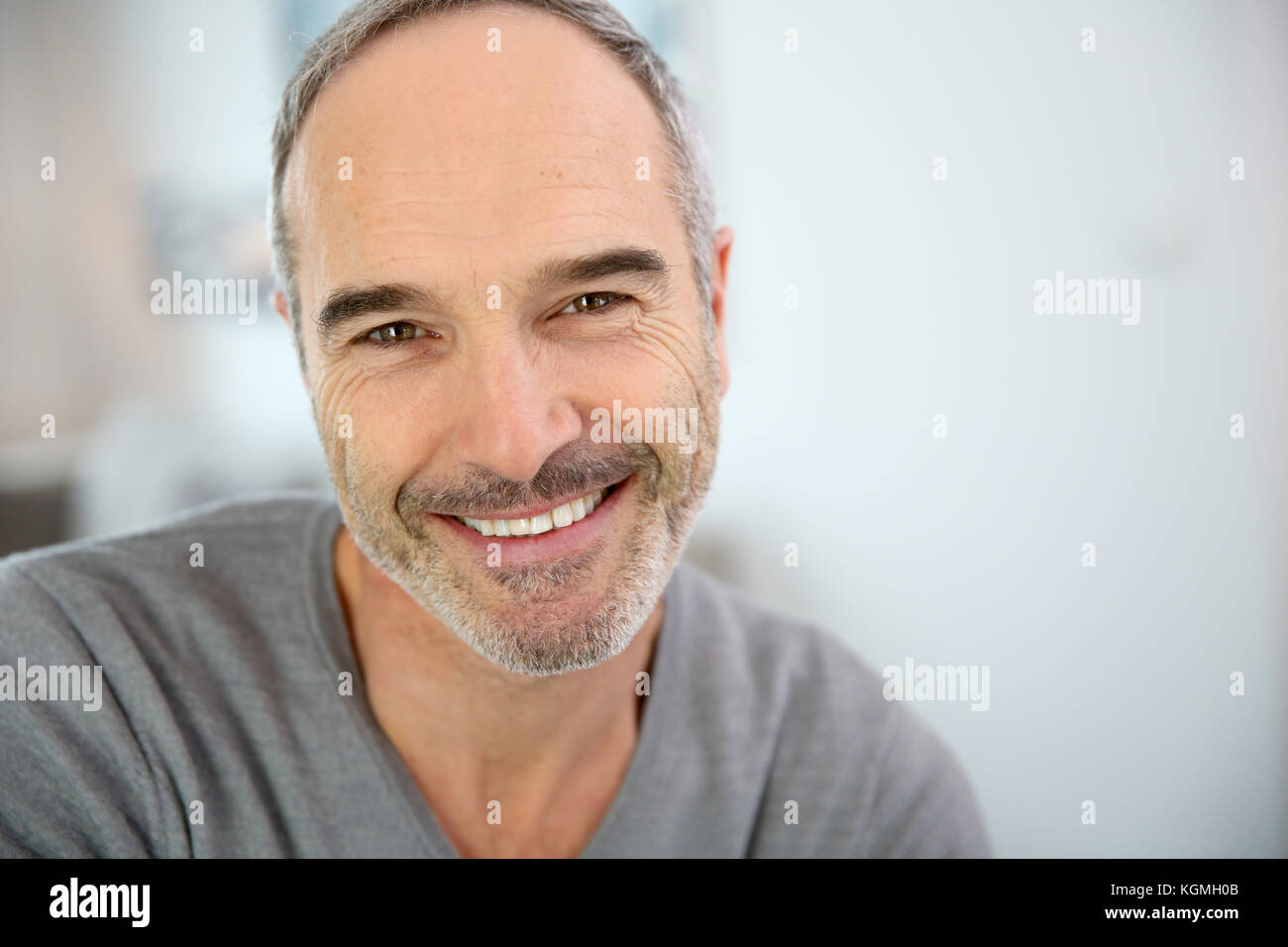 Portrait of handsome mature man Stock Photo - Alamy