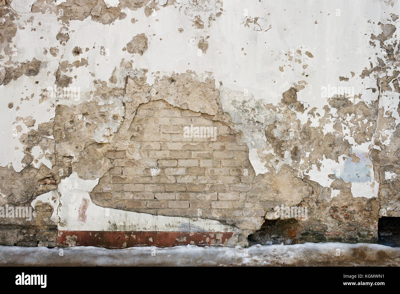 Aged weathered street wall background Stock Photo - Alamy