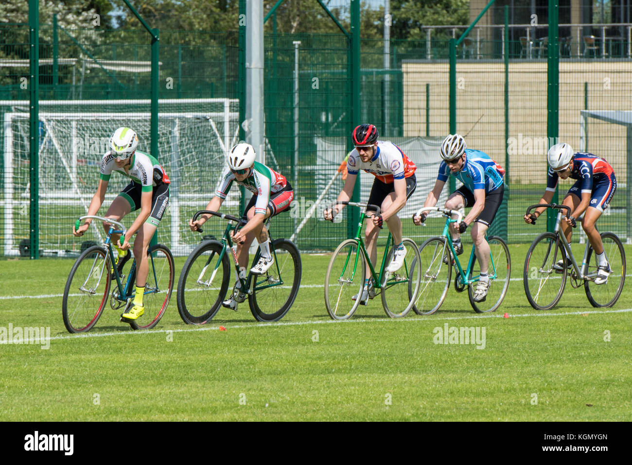 grass track cycling