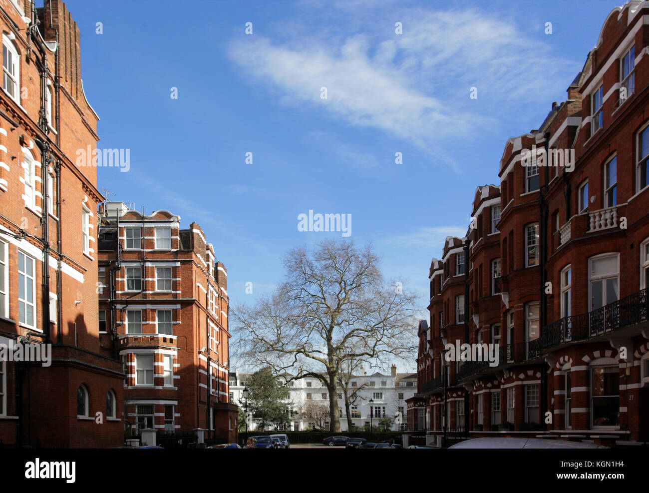 Egerton Gardens, a street in South Kensington, London SW3 Stock Photo Alamy