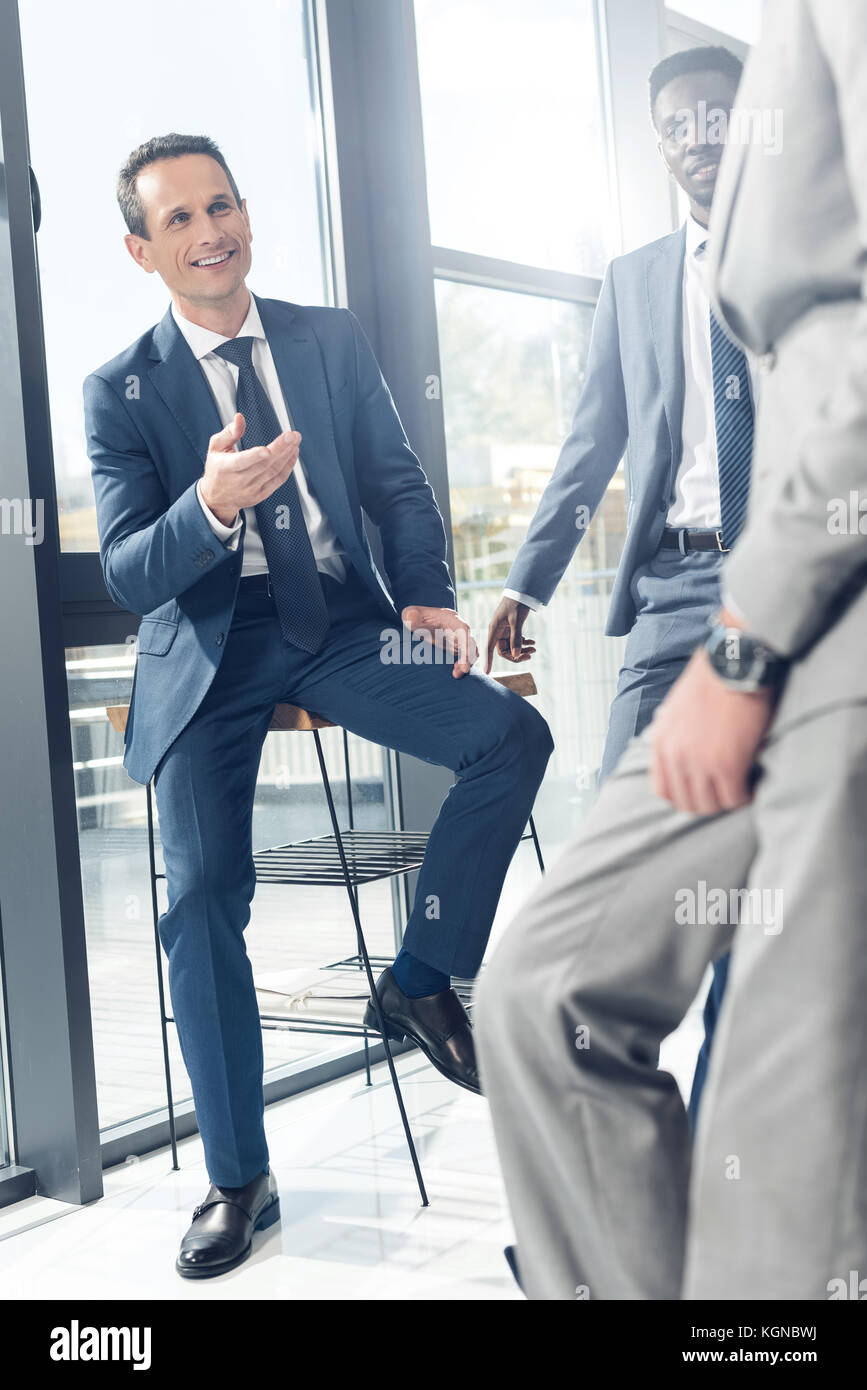 Group of businessmen suits hi-res stock photography and images - Alamy