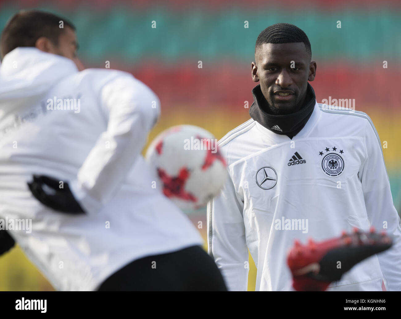Berlin, Germany. 9th Nov, 2017. Antonio Ruediger (r), photographed ...