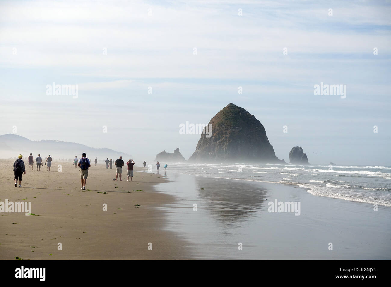 Cannon Beach, USA. 3rd Sep, 2017. View of the Haystack Rock at the ...