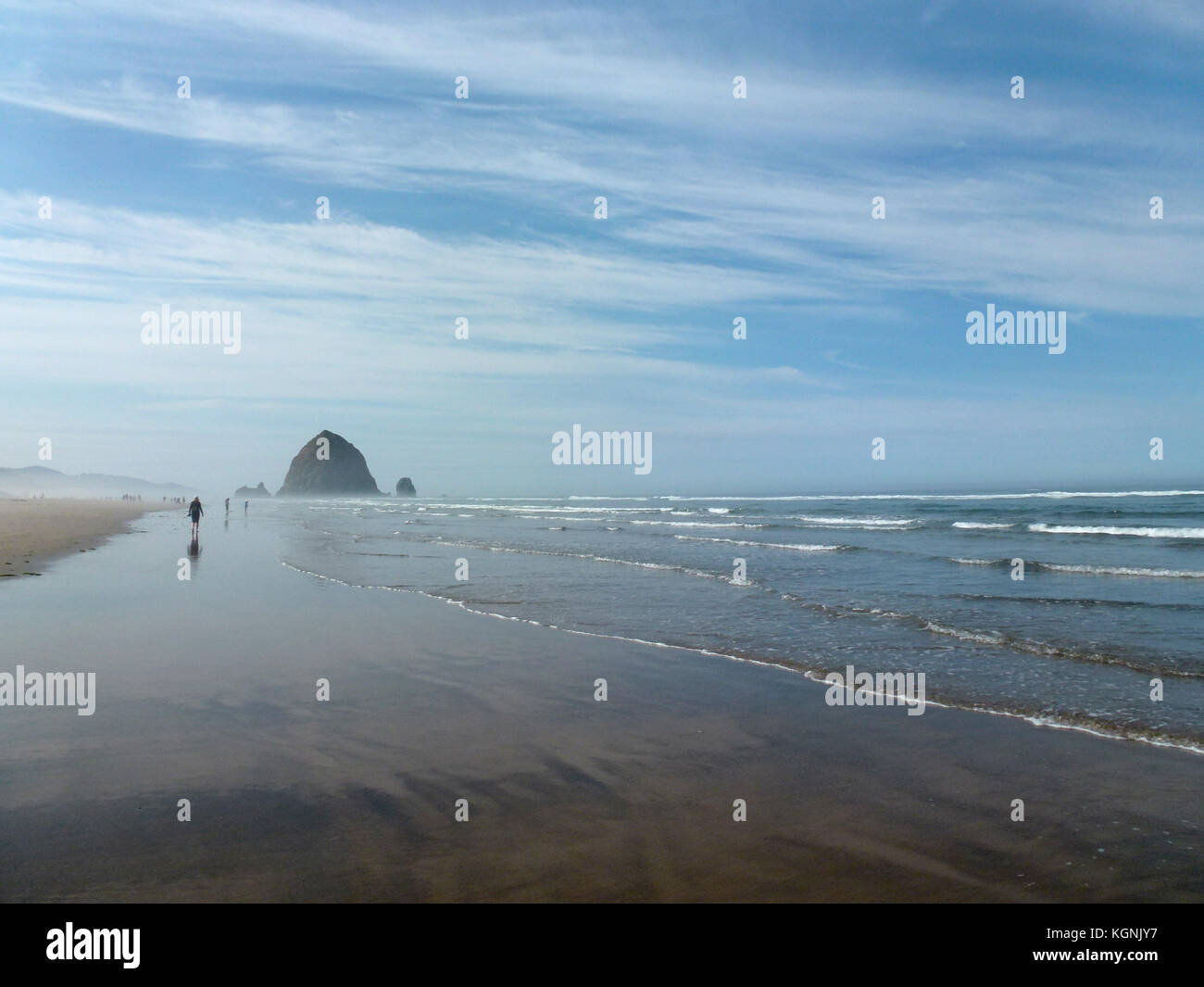 Cannon Beach, USA. 3rd Sep, 2017. View of the Haystack Rock at the ...