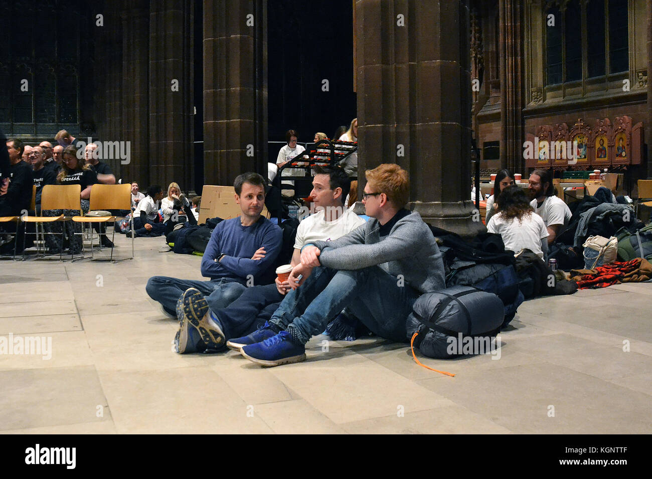 Manchester, UK. 10th Nov, 2017. Councillor John Leech preparing to sleep on Manchester's streets for the night for a campaign to highlight homelessness and raise money for The Booth Centre in Manchester. Pictured with Greg Stanton and Richard Kilpatrick Credit: Pablo O'Hana/Alamy Live News Stock Photo