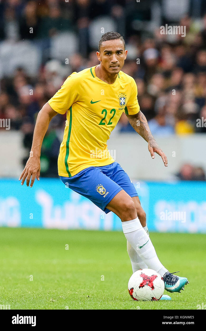 Lille, France. 10th Nov, 2017. Danilo (BRA) Football/Soccer : Danilo of  Brazil during the International friendly match between Japan and Brazil at  Stade Pierre-Mauroy in Lille, France . Credit: AFLO/Alamy Live News