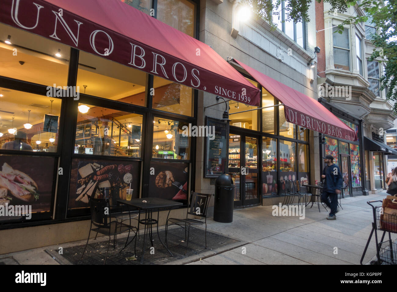 The Di Bruno Bros Gourmet Gift Basket Store,1730 Chestnut St (At 18Th St),  In Philadelphia, Pennsylvania, United States Stock Photo - Alamy