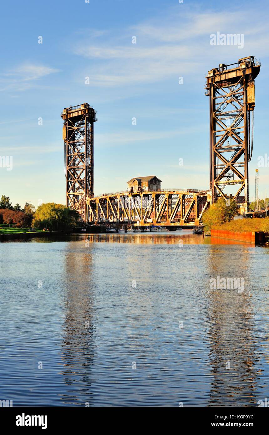 Chicago's venerable Canal Street Railroad Bridge over the South Branch of the Chicago River. Chicago, Illinois, USA. Stock Photo