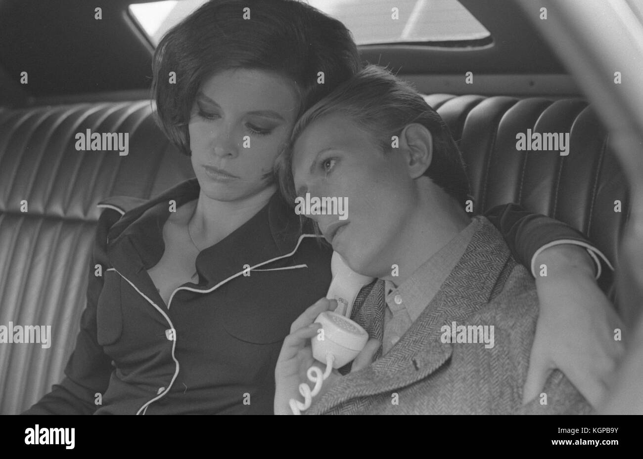 The Man who Fell to Earth (1976) , David Bowie , Candy Clark Stock