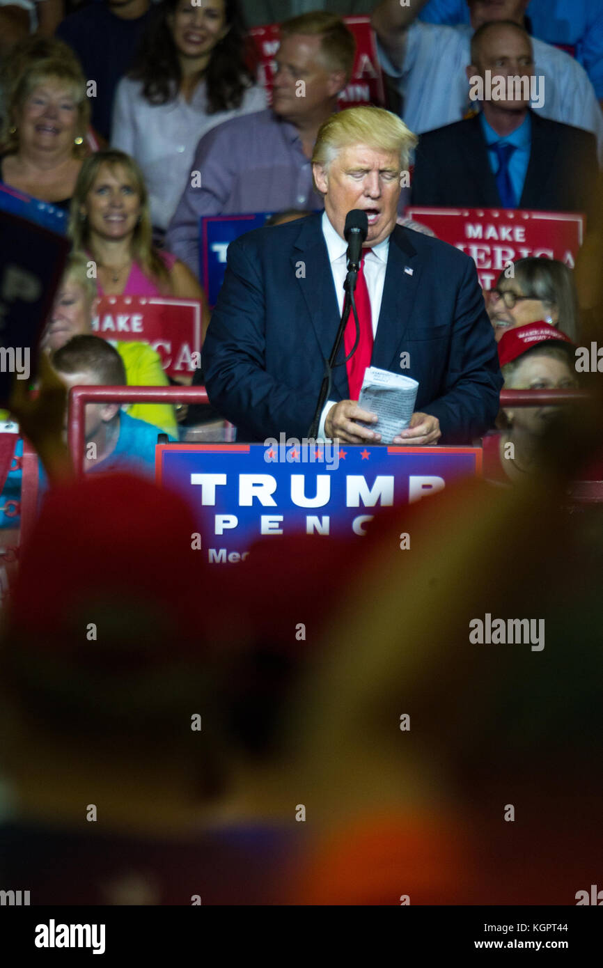 Mechanicsburg, PA – August 1, 2016: Republican presidential candidate Donald J Trump on the campaign trail in Pennsylvania speaking to a crowd of supp Stock Photo