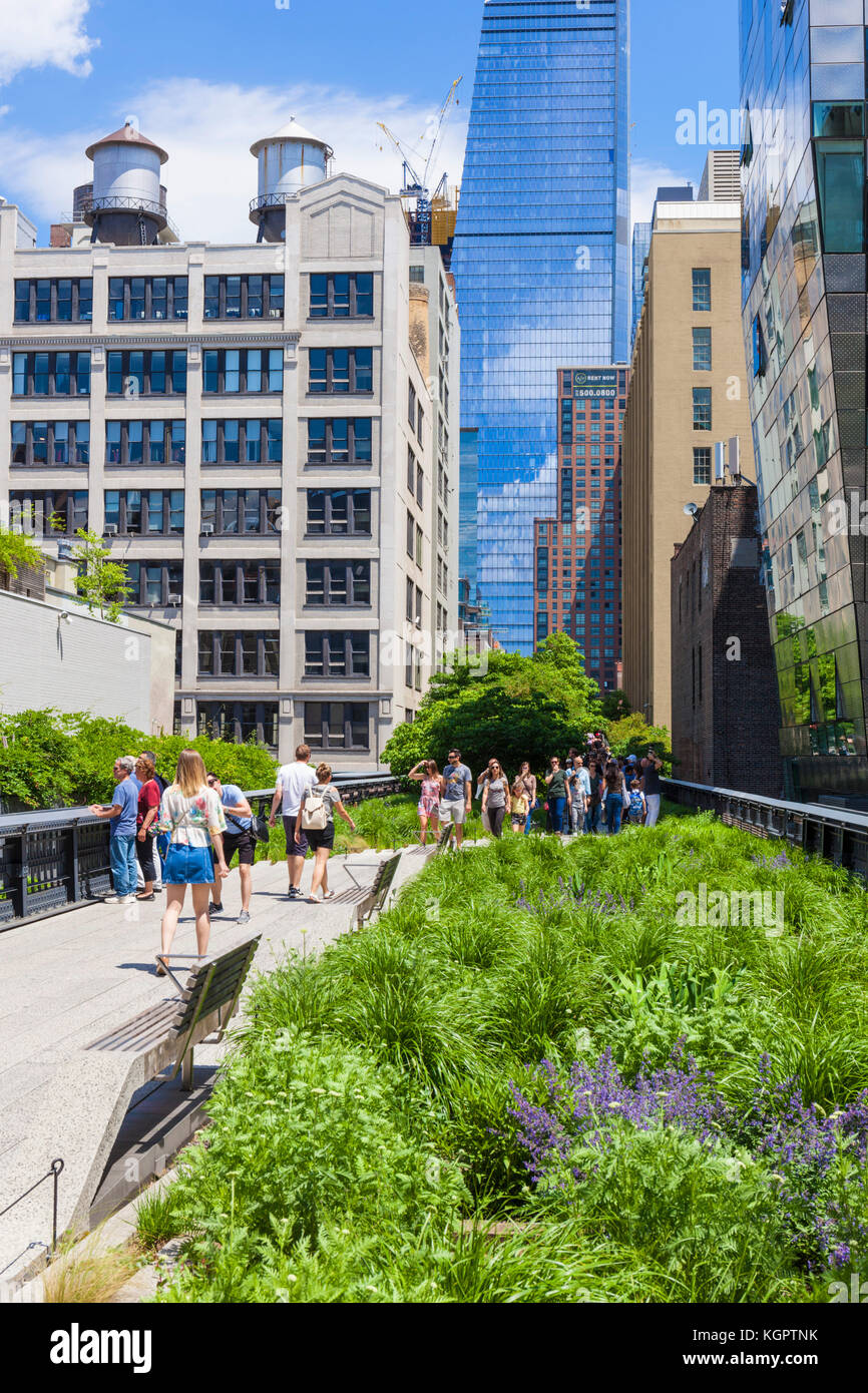 New york highline hi-res stock photography and images - Alamy