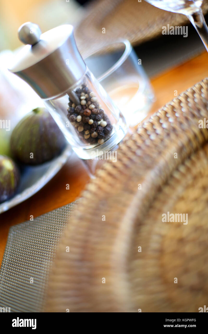 Restaurant pepper grinder hires stock photography and images Alamy