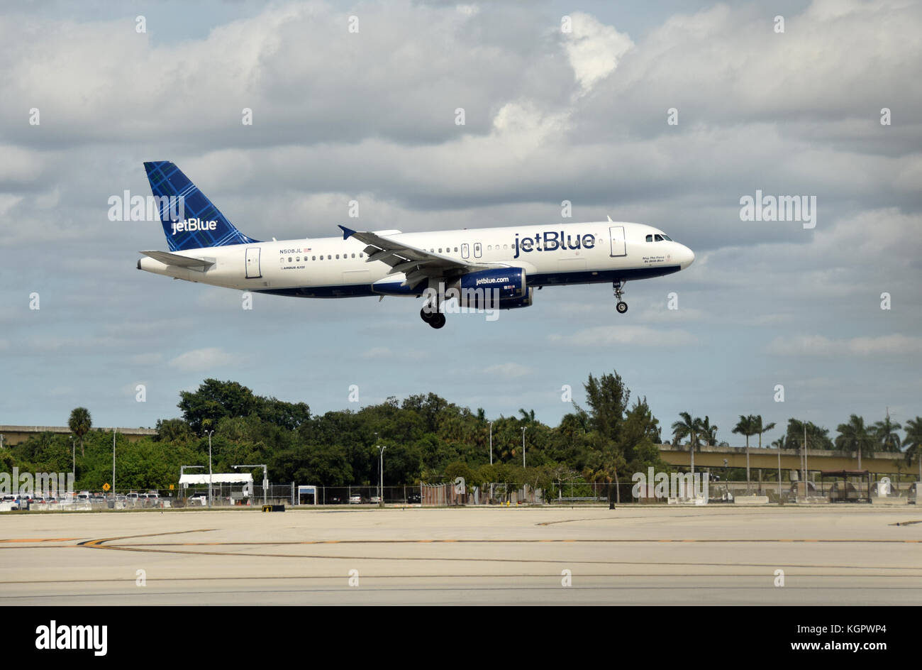Fort Lauderdale, USA - October 17, 2015: Jetblue passenger jet airplane Airbus A-320 arrives in Fort Lauderdale from its home base in New York on Octo Stock Photo