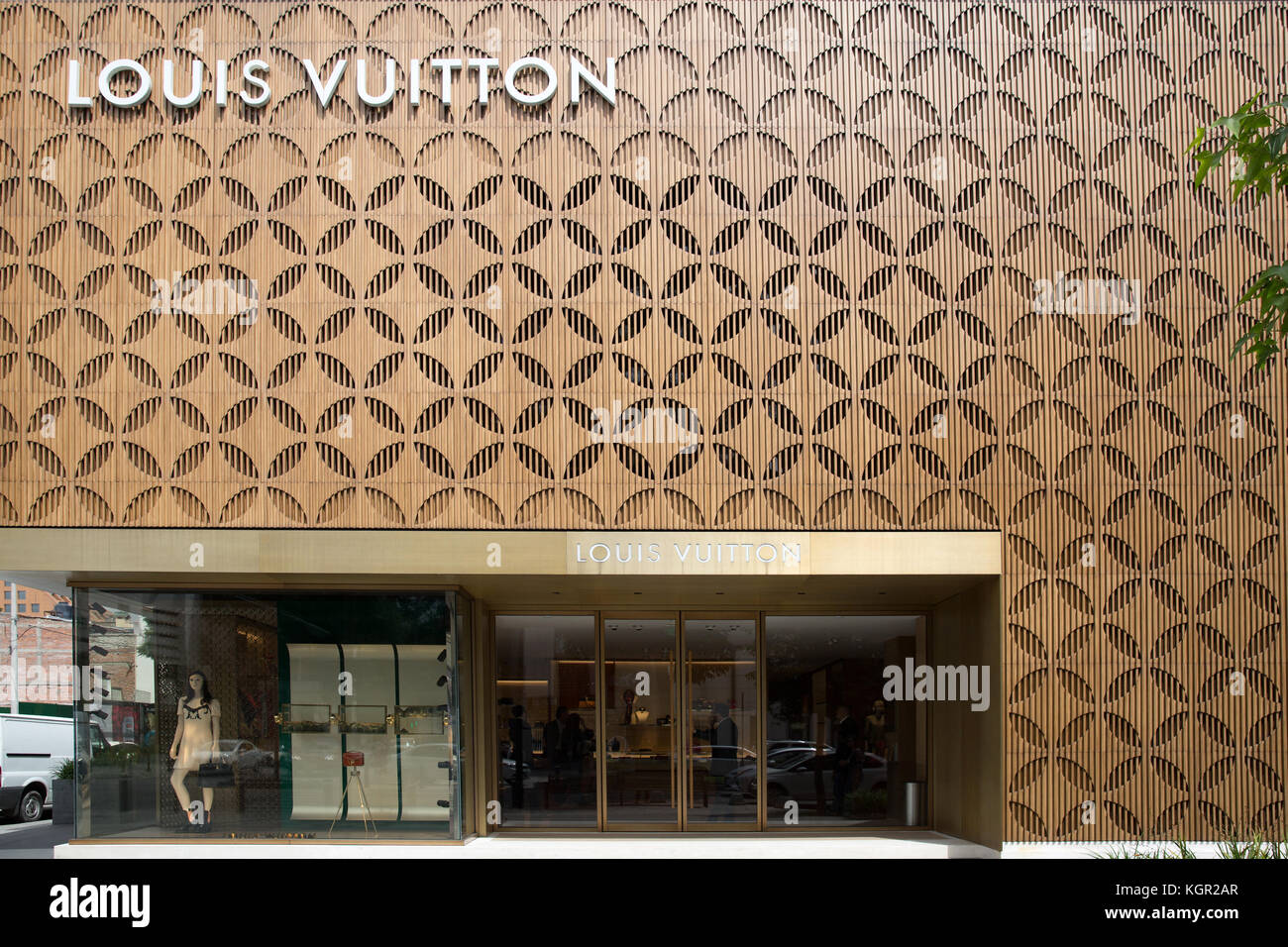 The Louis Vuitton Store in President Masaryk street in Mexico City Stock Photo: 165234575 - Alamy