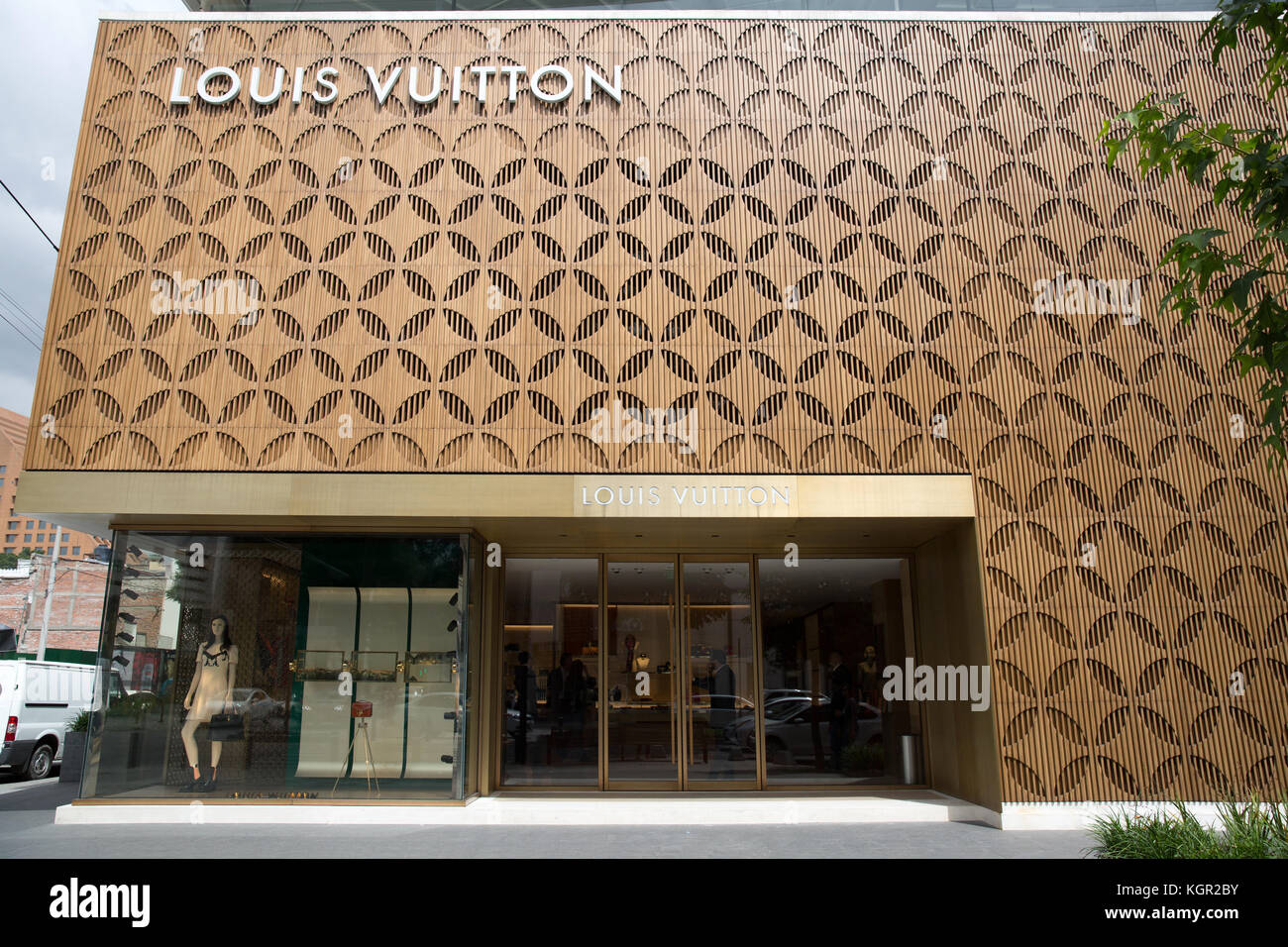The Louis Vuitton Store in President Masaryk street in Mexico City Stock  Photo - Alamy
