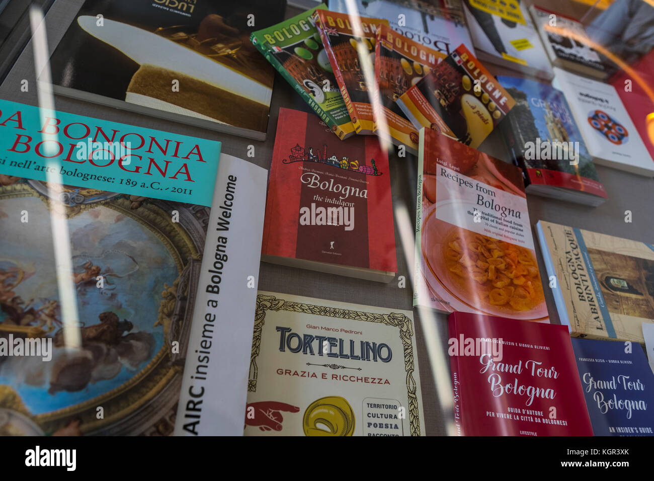 Memento 2000 hires stock photography and images Alamy