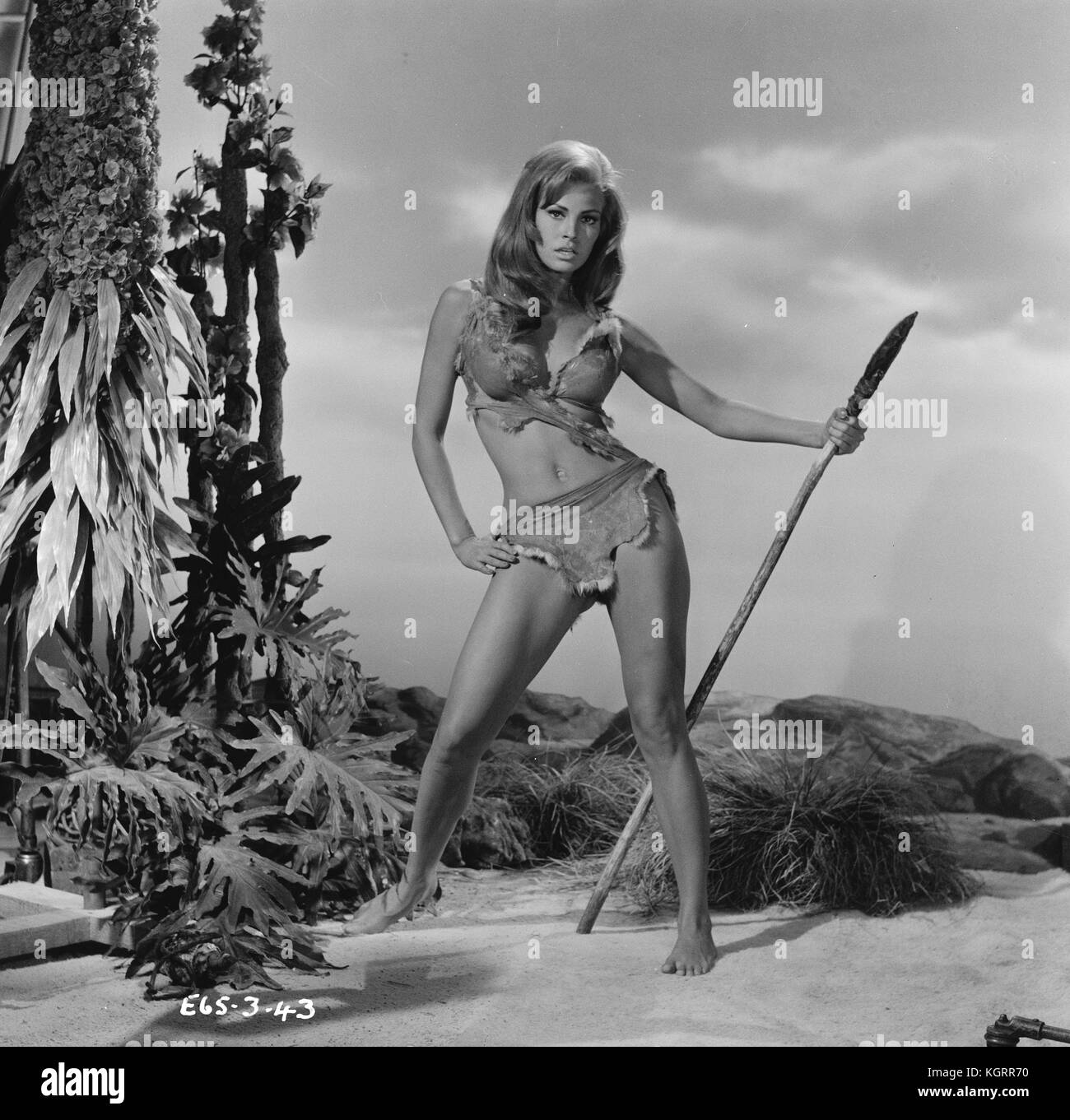 One Million Years B.C. (1966) , Raquel Welch     Date: 1966 Stock Photo