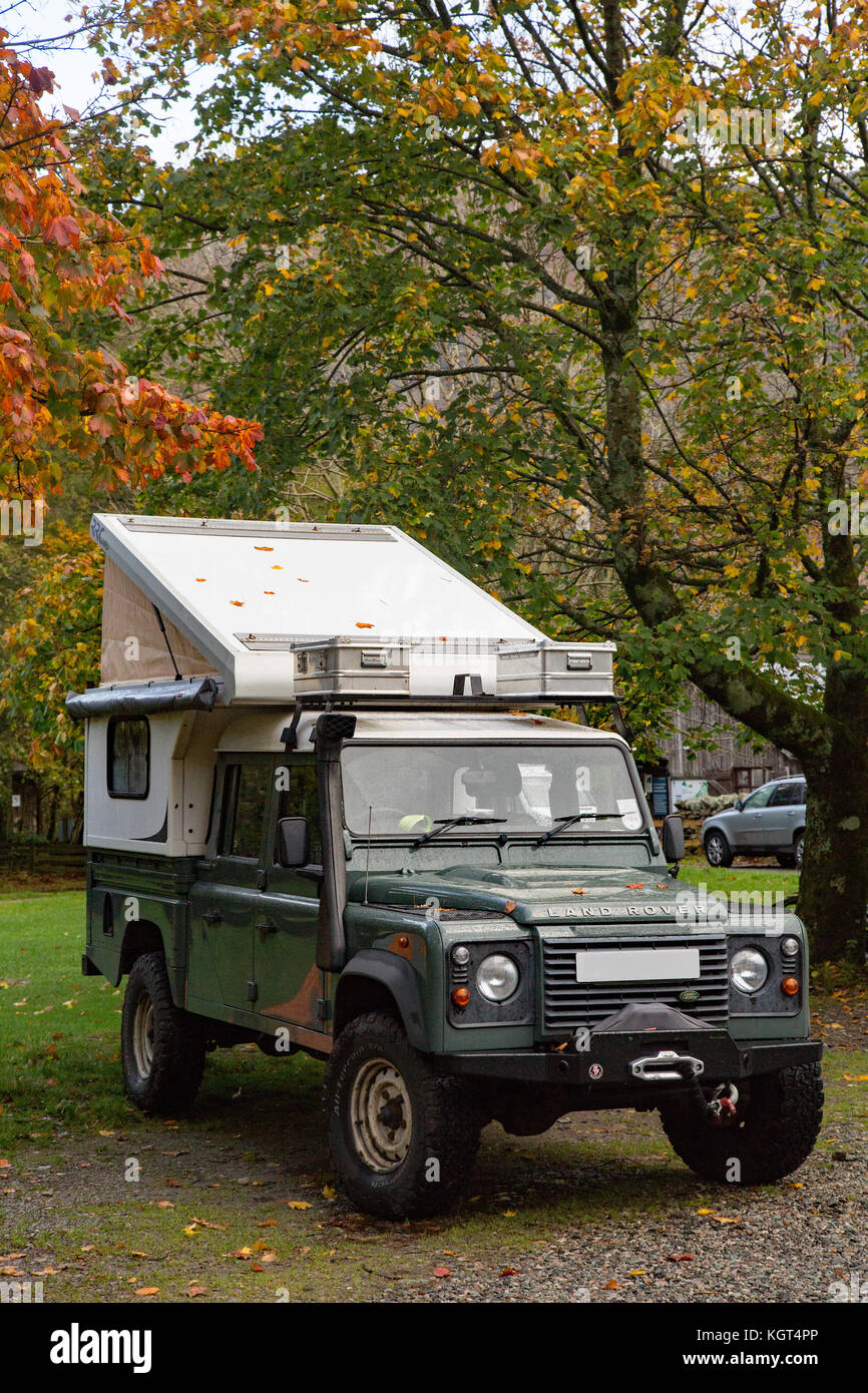 Land Rover 4x4 Camper Van conversion Stock Photo - Alamy