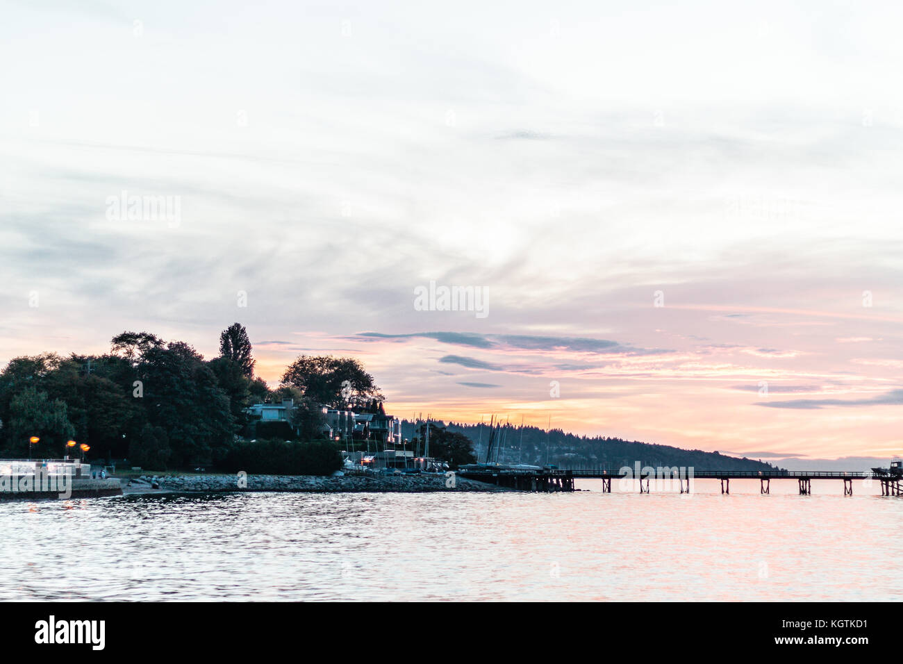 Sunset at Kitsilano Beach in Vancouver, BC, Canada Stock Photo Alamy