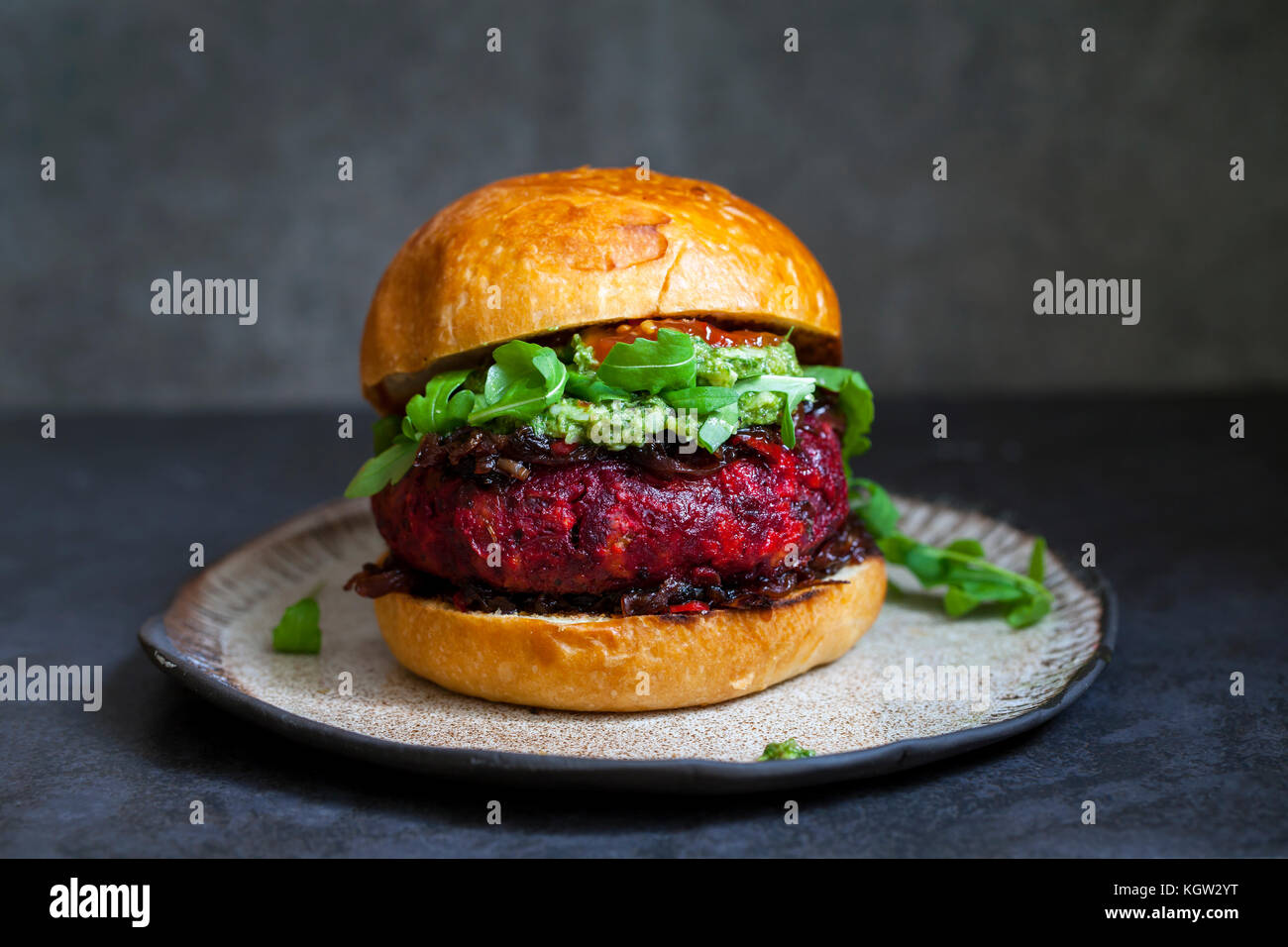 Beetroot and red kidney beans burger in brioche bun Stock Photo Alamy