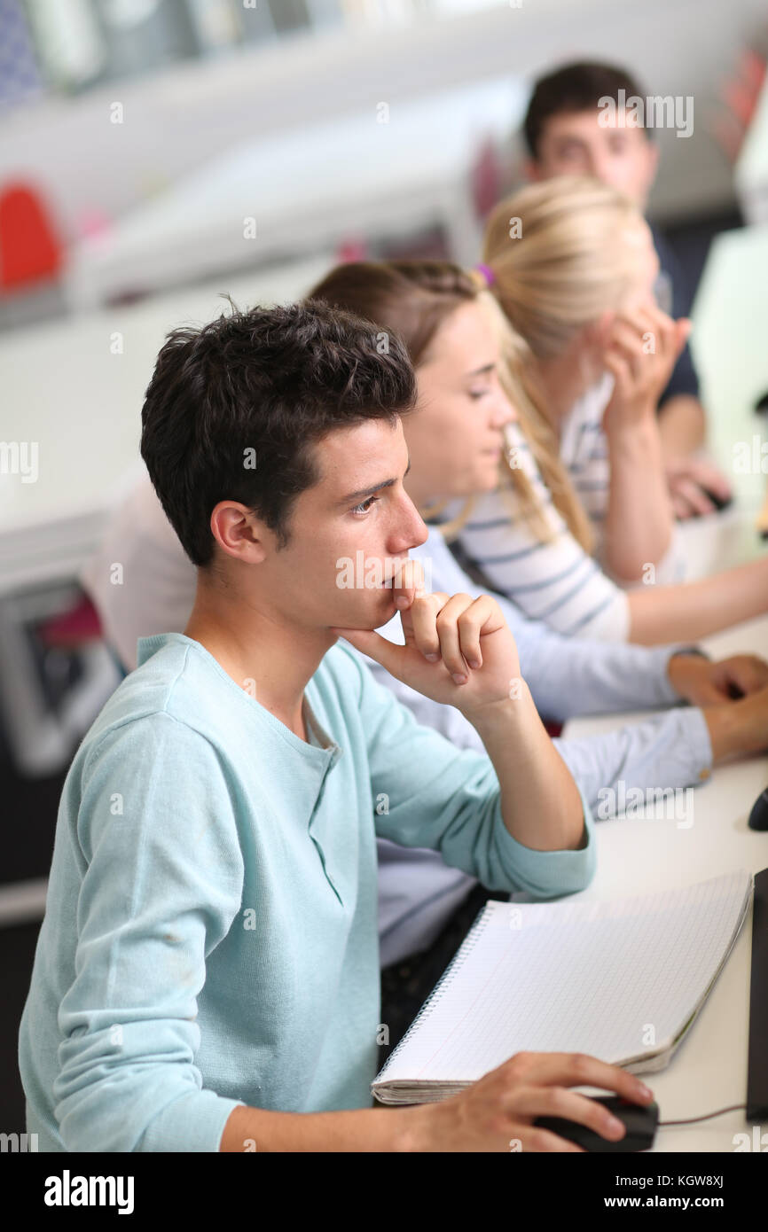Group of students in computing class Stock Photo Alamy