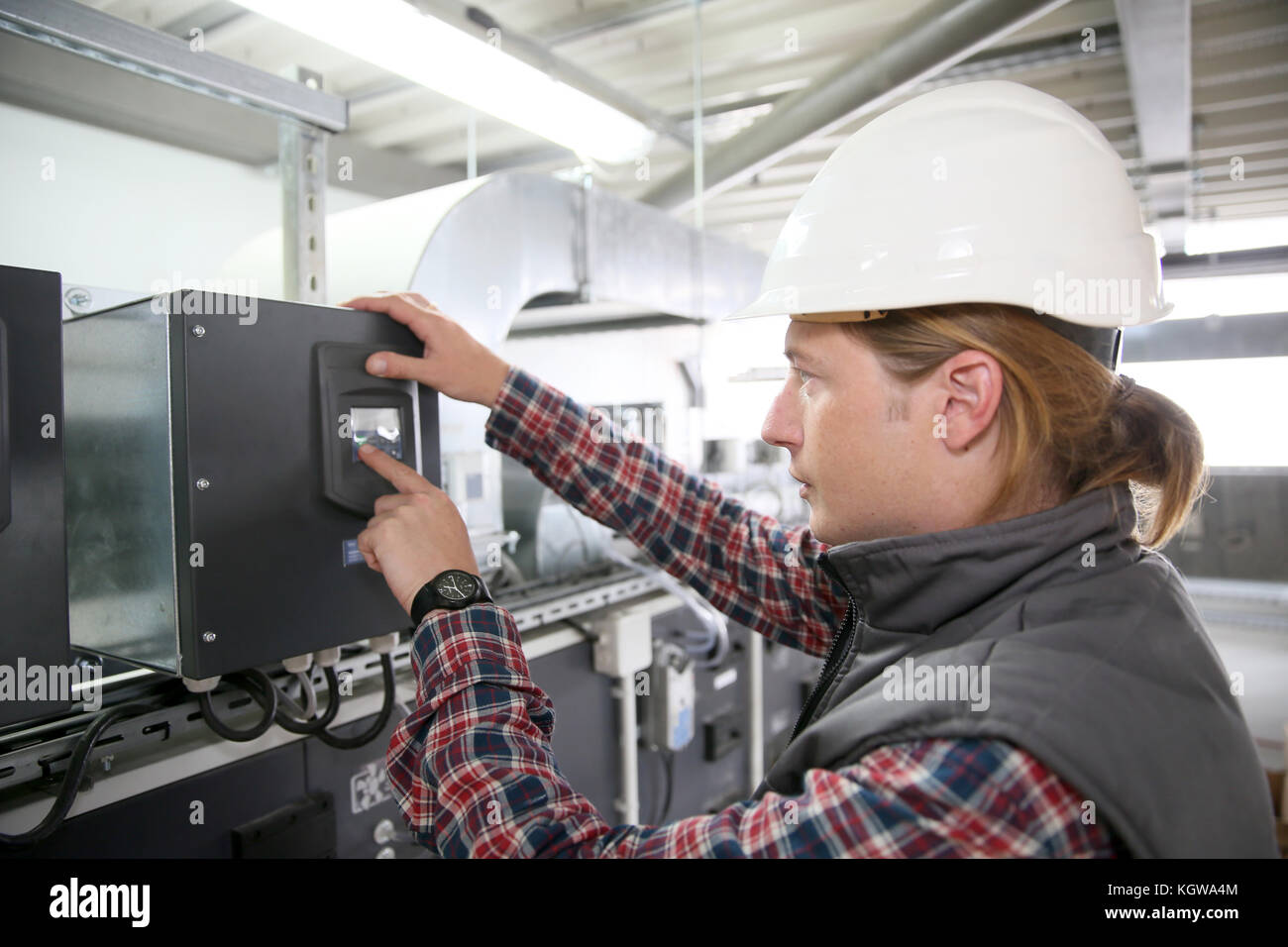 Heating equipment hires stock photography and images Alamy