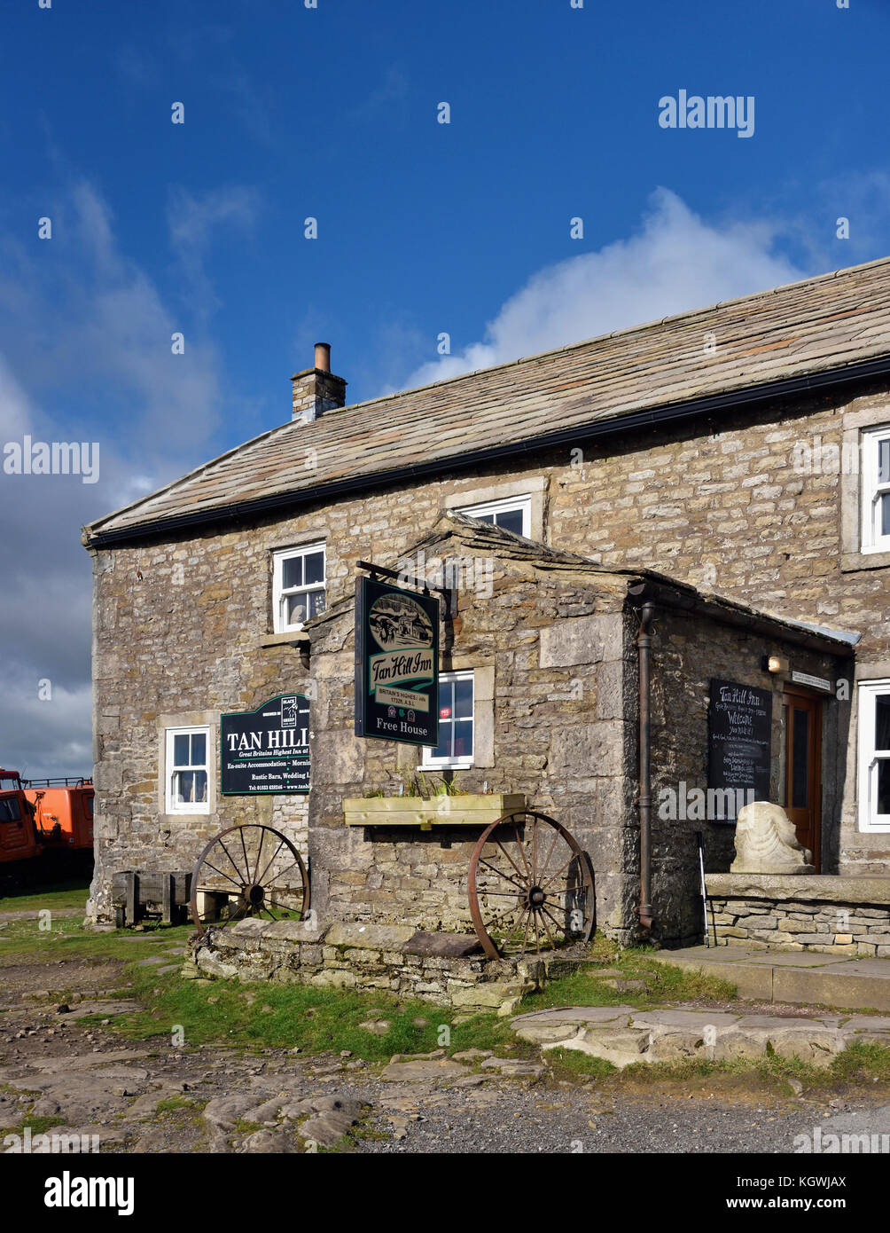 Tan Hill Inn, Richmondshire, North Yorkshire, England, United Kingdom, Europe. Stock Photo