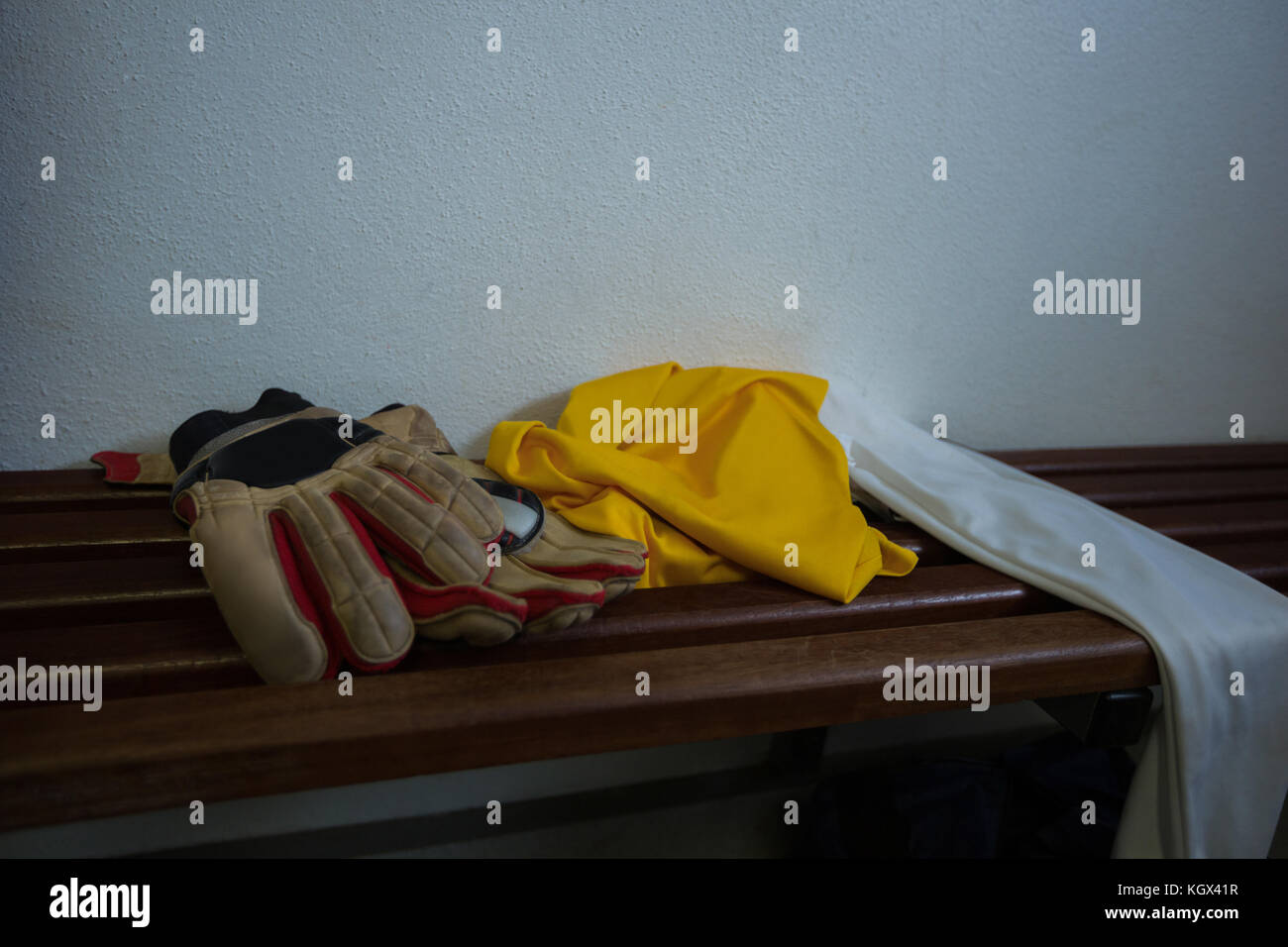 Football gloves hires stock photography and images Alamy