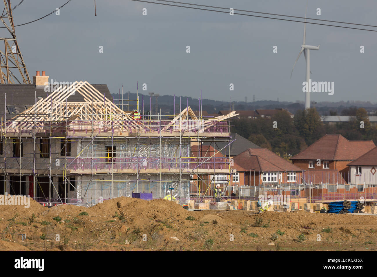 Construction of new homes at Ebbsfleet Garden City in Kent Stock Photo ...