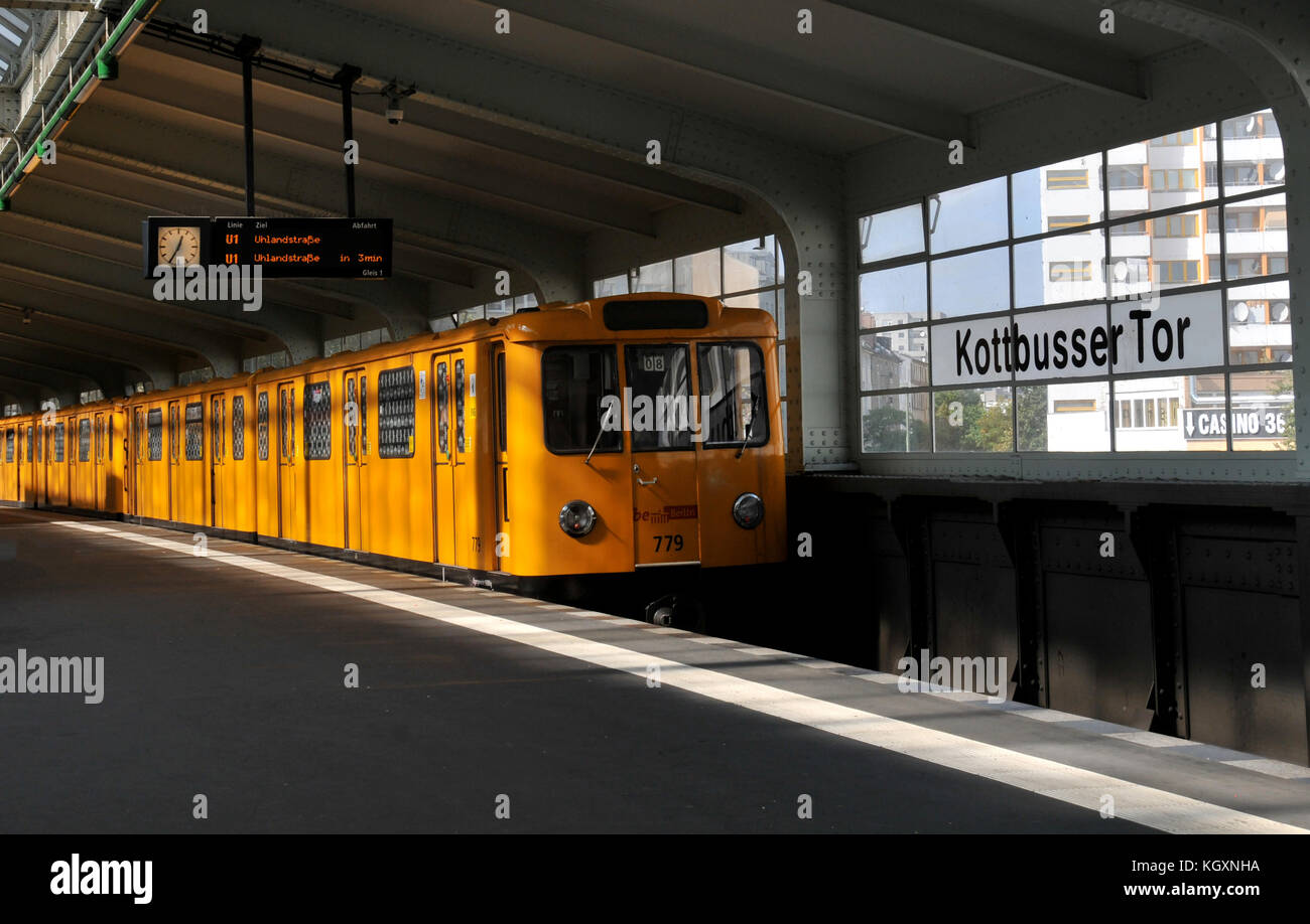 U-Bahn metro arriving in Kottbusser Tor station, Berlin, Germany Stock Photo