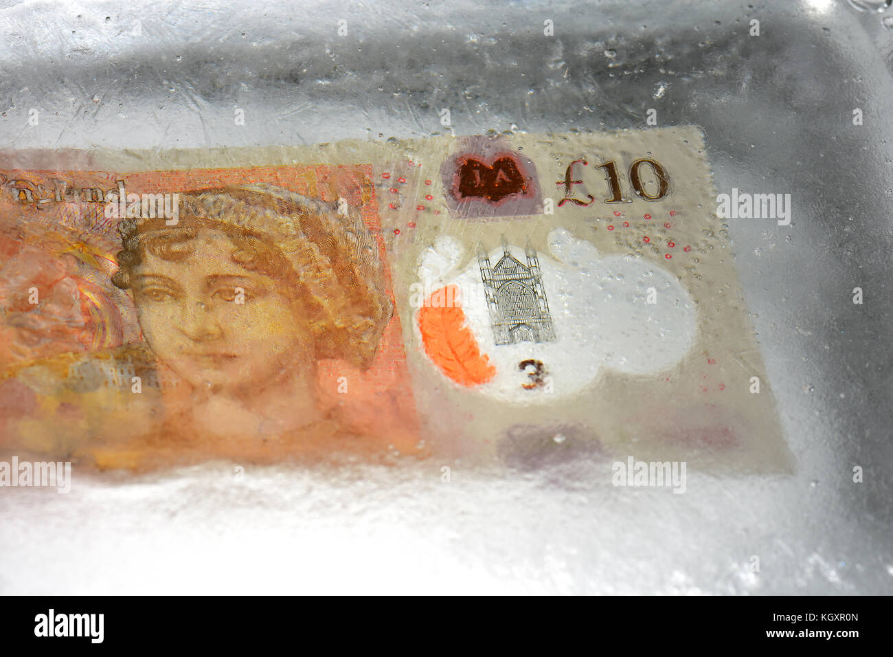 New £10 note frozen in ice Stock Photo - Alamy