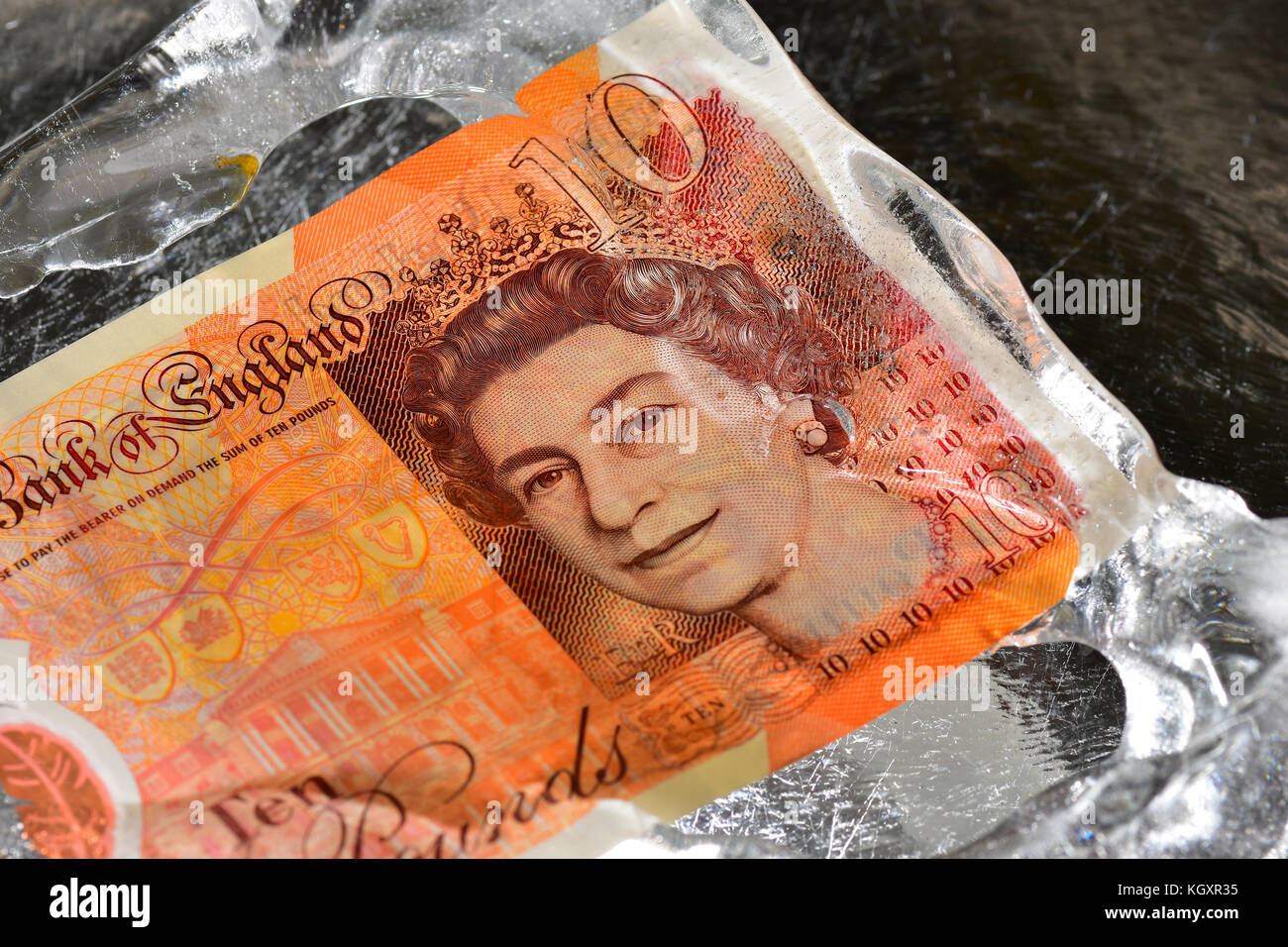 New £10 note frozen in ice Stock Photo - Alamy