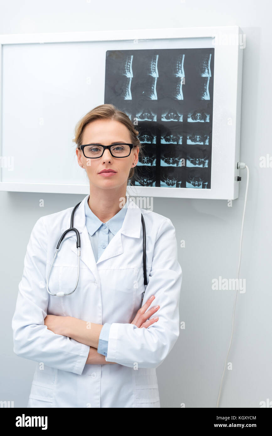 Health beauty serious doctor hi-res stock photography and images - Alamy