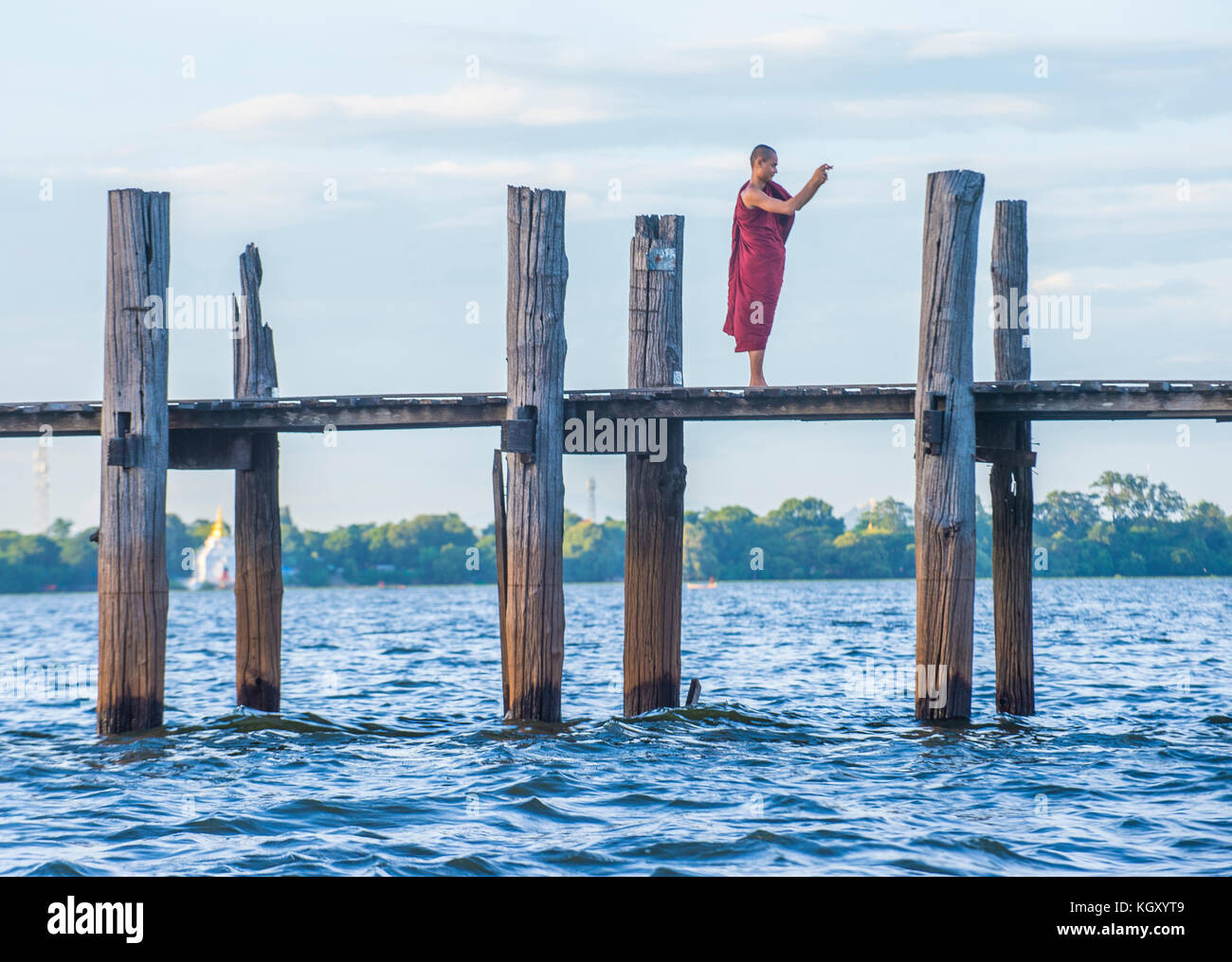 The U Bein Bridge in Amarapura Myanmar Stock Photo - Alamy