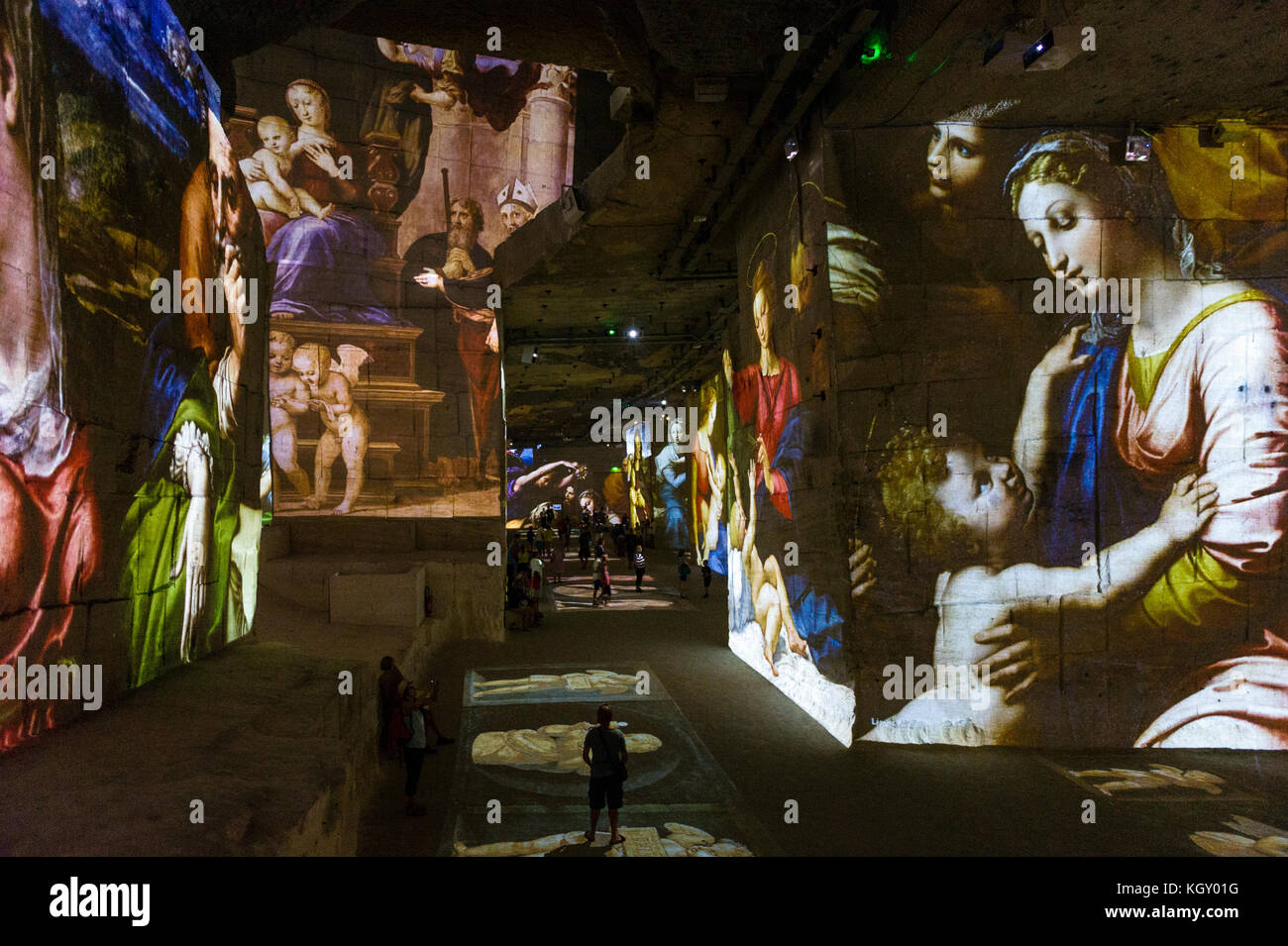 BOUCHES DU RHONE (13), PROVENCE, LES BAUX DE PROVENCE, LIGHT QUARRY