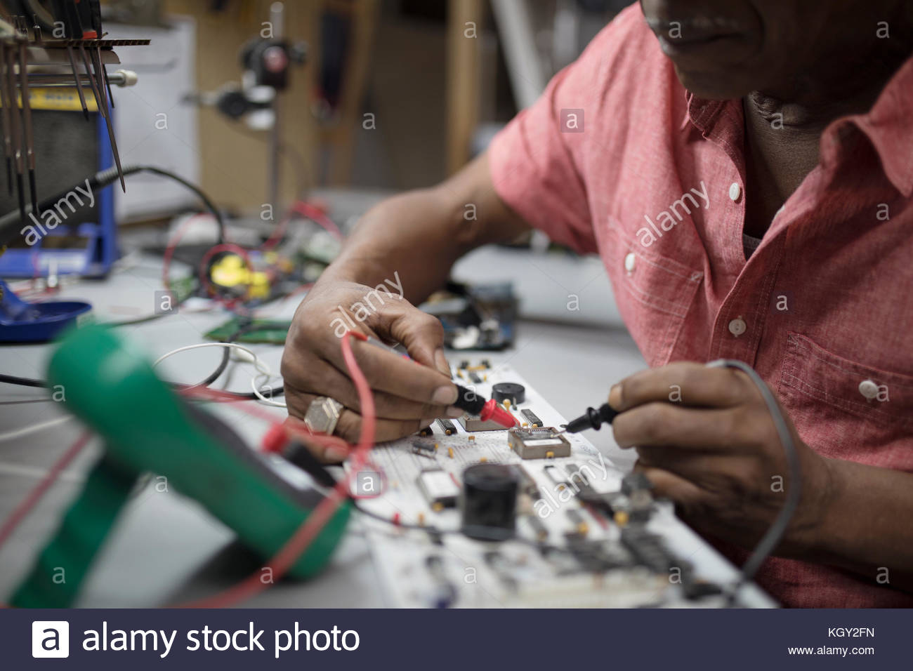 Soldering Stock Photos & Soldering Stock Images Alamy