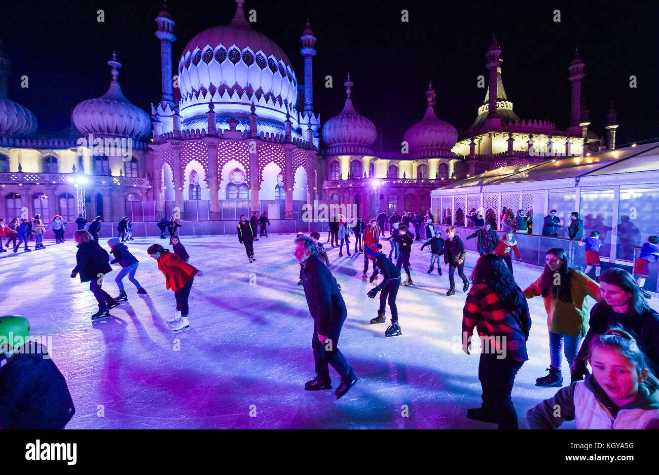 Ice skating rink brighton hires stock photography and images Alamy