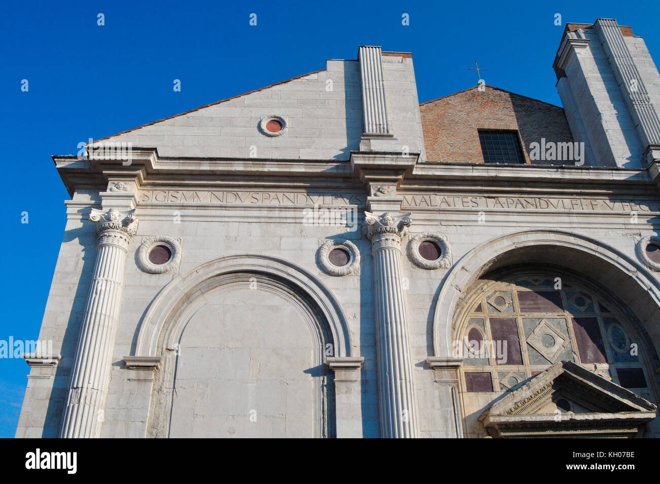 tempio malatestiano leon battista alberti