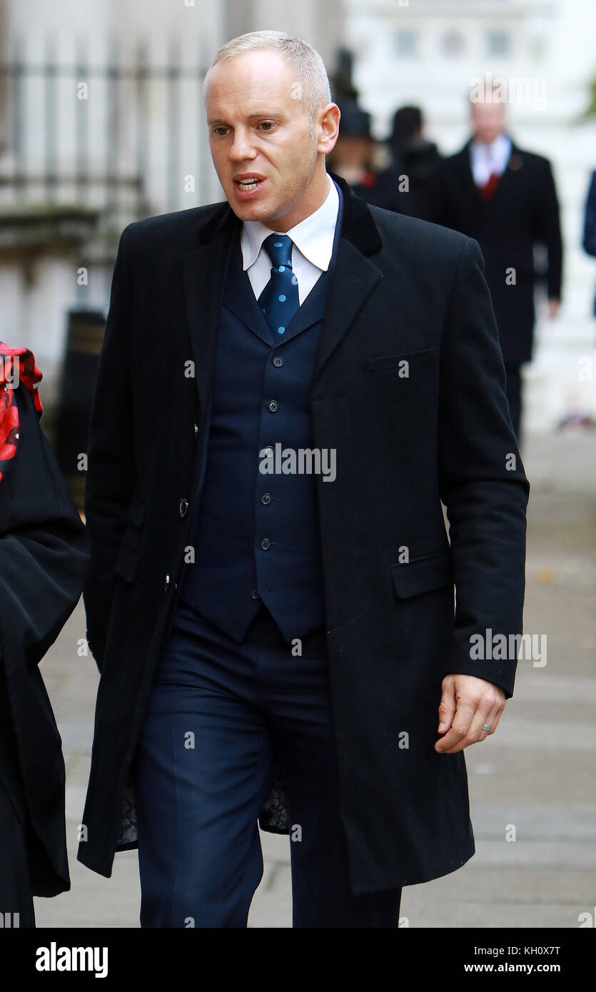 London, UK. 12th Nov, 2017. Robert Rinder arrives for the annual ...